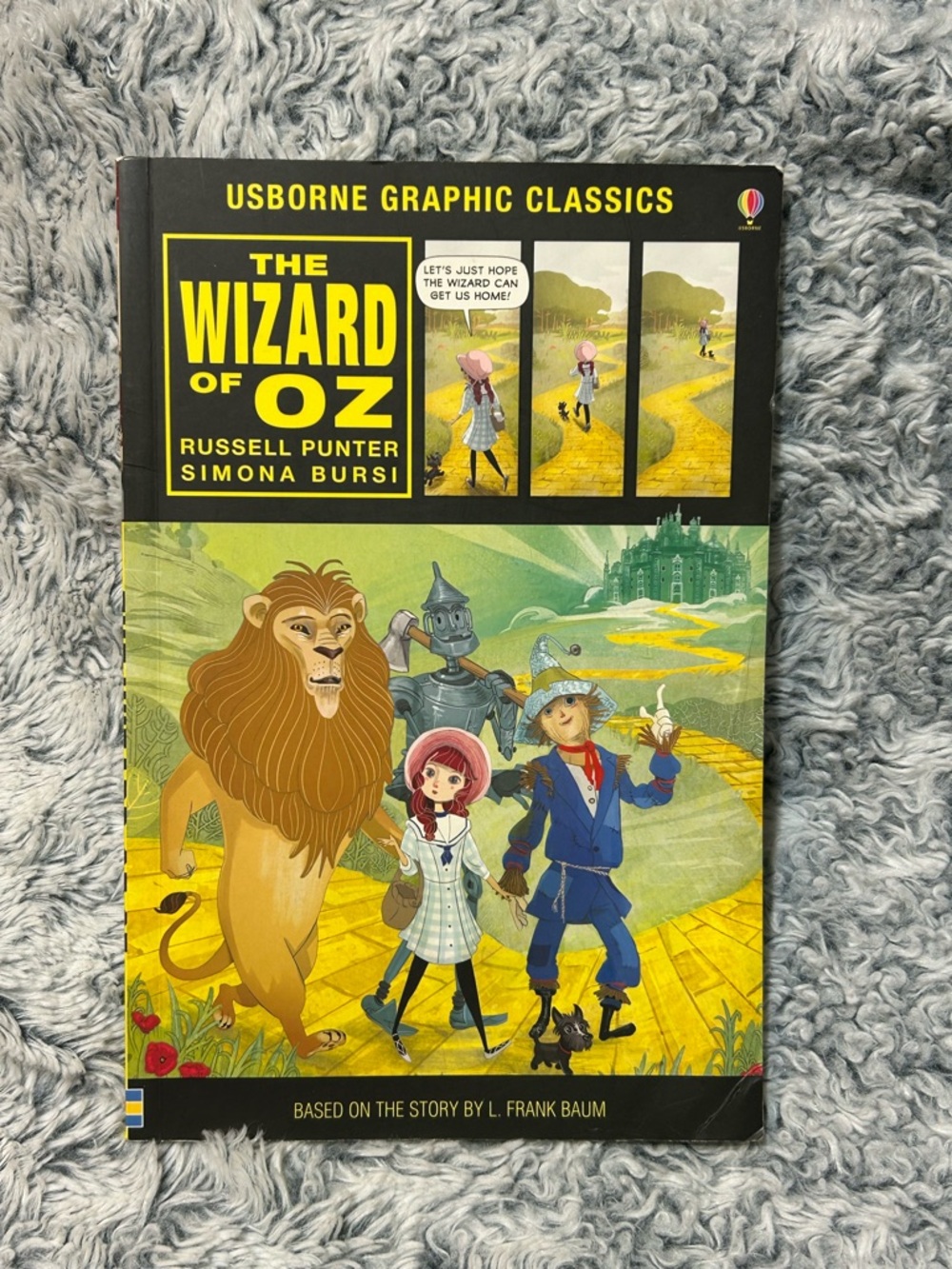 The Wizard of Oz Usborne Graphic Classics Paperback Book